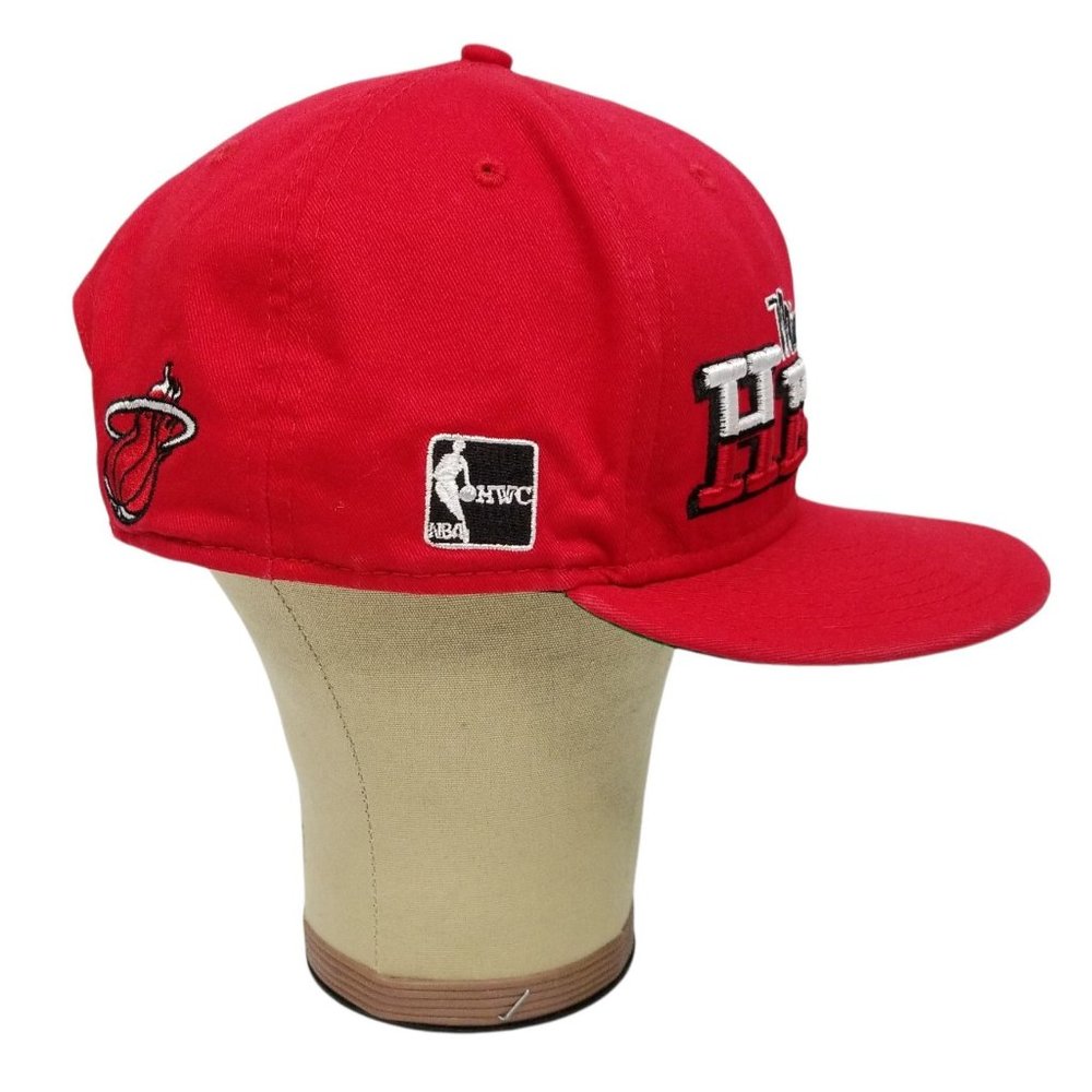 New Era Miami Heat Cap Hat Trucker Basketball NBA Snapback Red Embroidered HWC - Picture 4 of 11